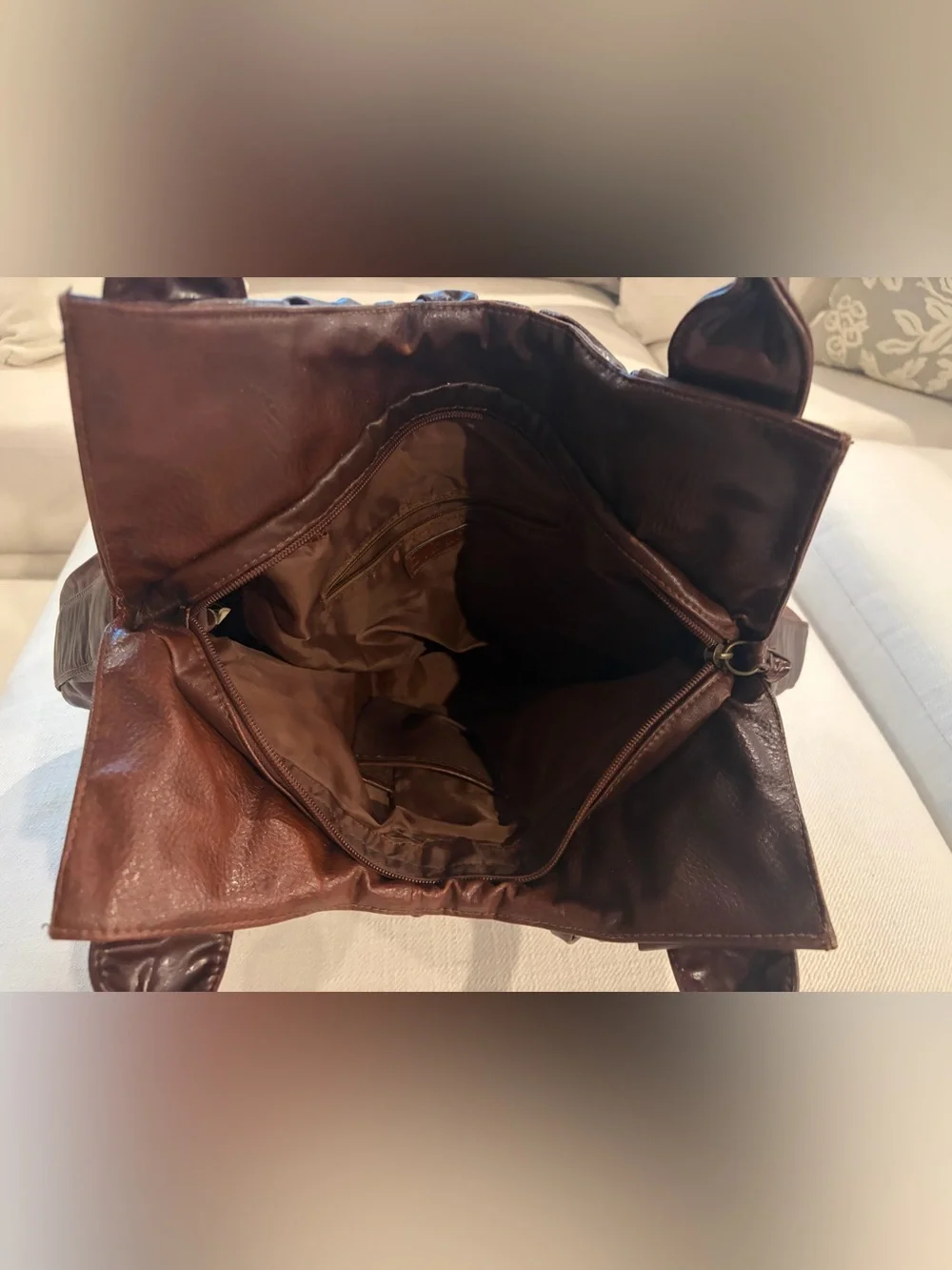 N/A spacious brown